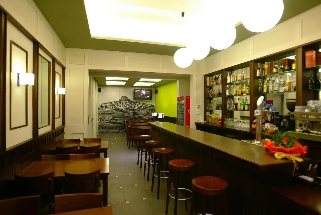 Hotel La Fonda Moreno