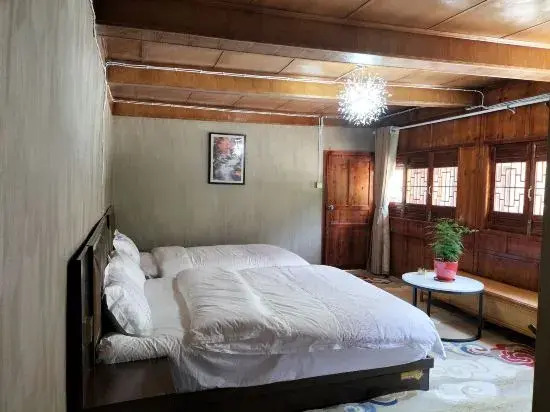 Manju Homestay