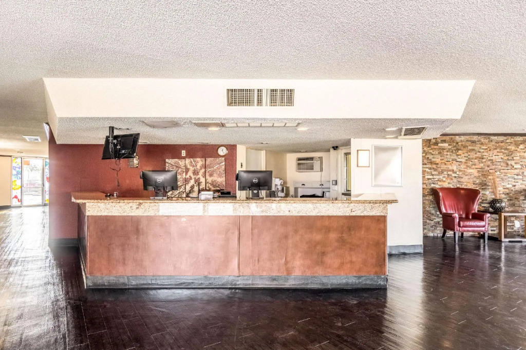 Econo Lodge