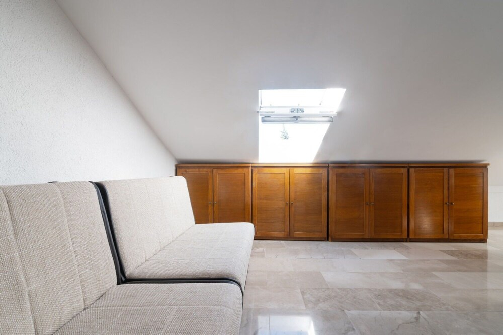 Apartments Tiho