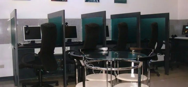 OYO 769 Poblacion Suites Polaris