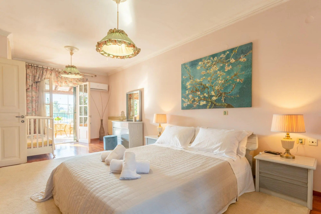Villa Durrell Large Private Pool Walk to Beach A C Wifi - 2927