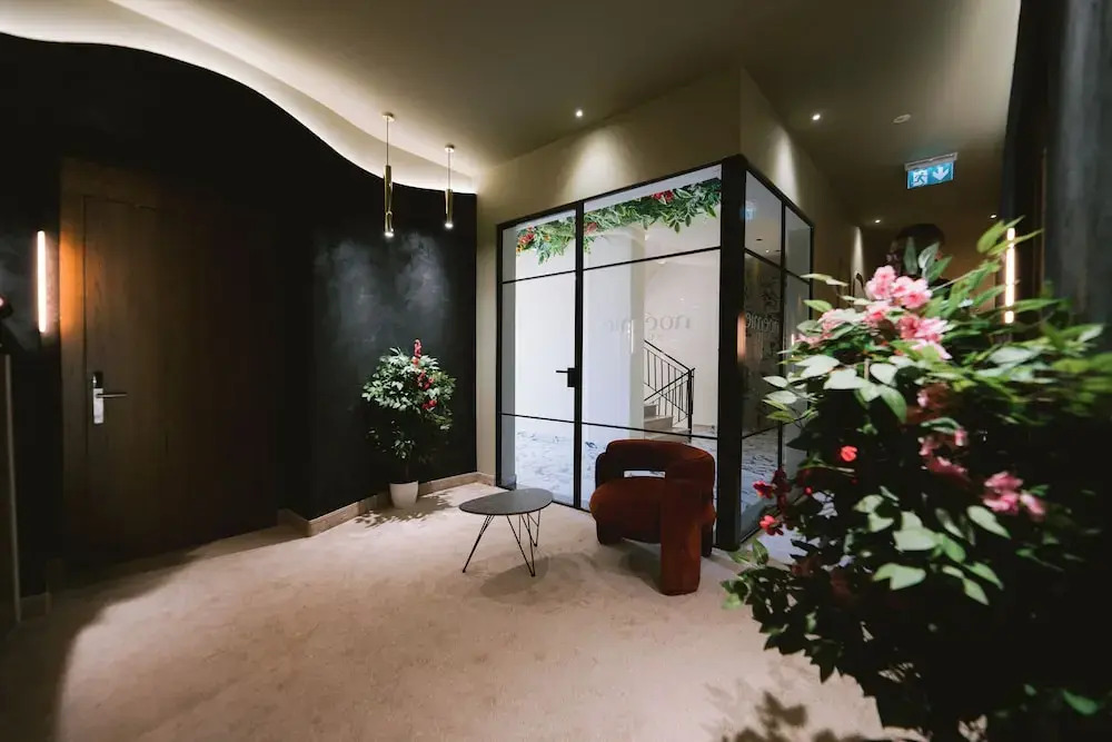 Noemie Hotel