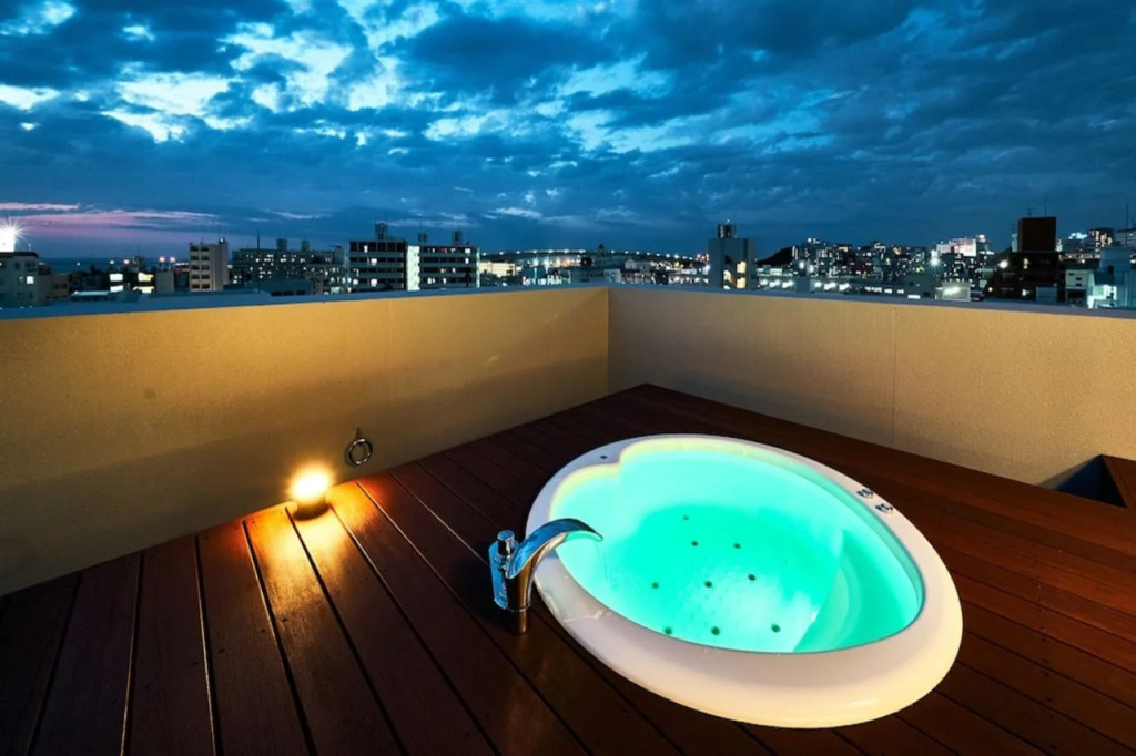 LACER OKINAWA NAHA Miebashi