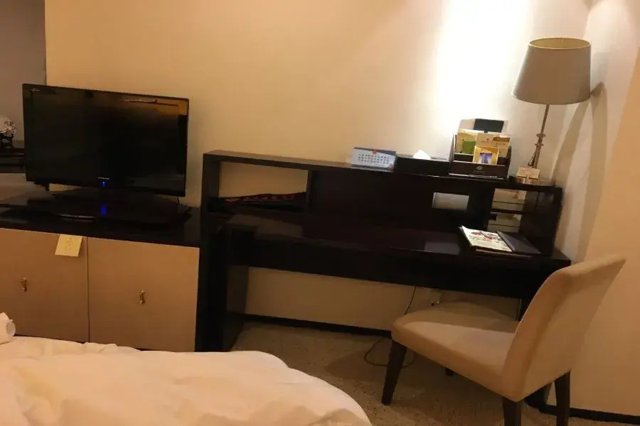 Yulong International Hotel