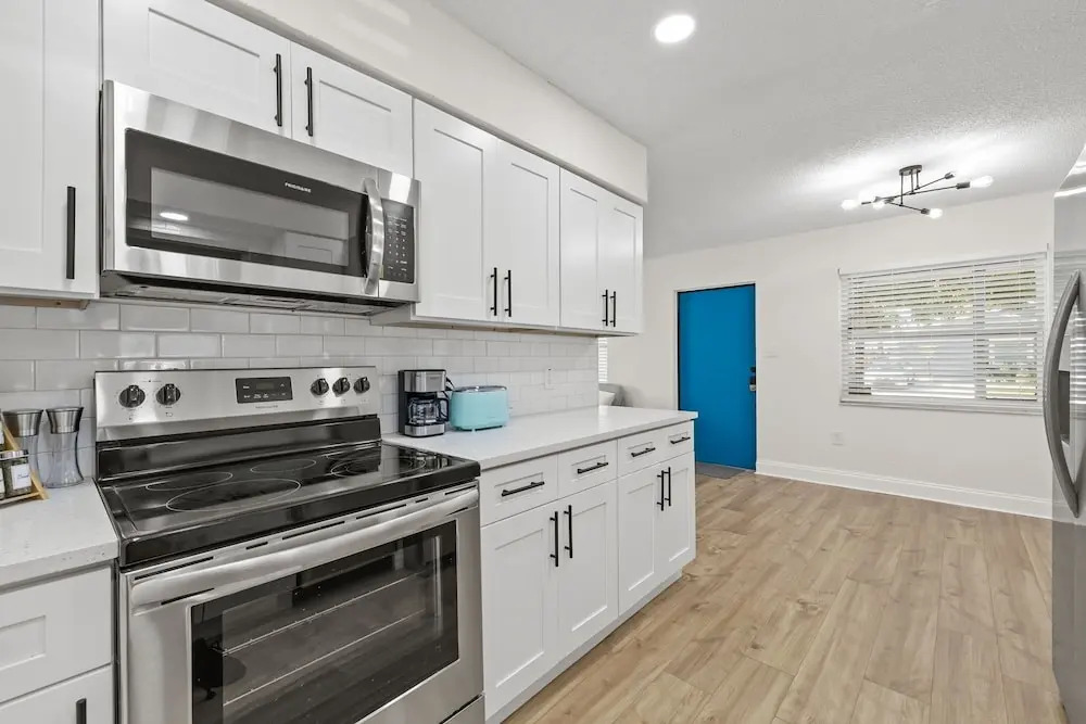 Sunny Palmetto Oasis: 4br Home With Private Pool 4 Bedroom Home by RedAwning