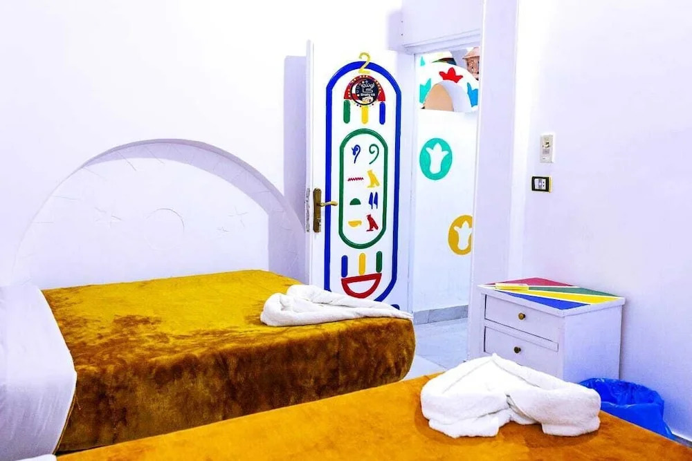 Onaty Ka Guest House