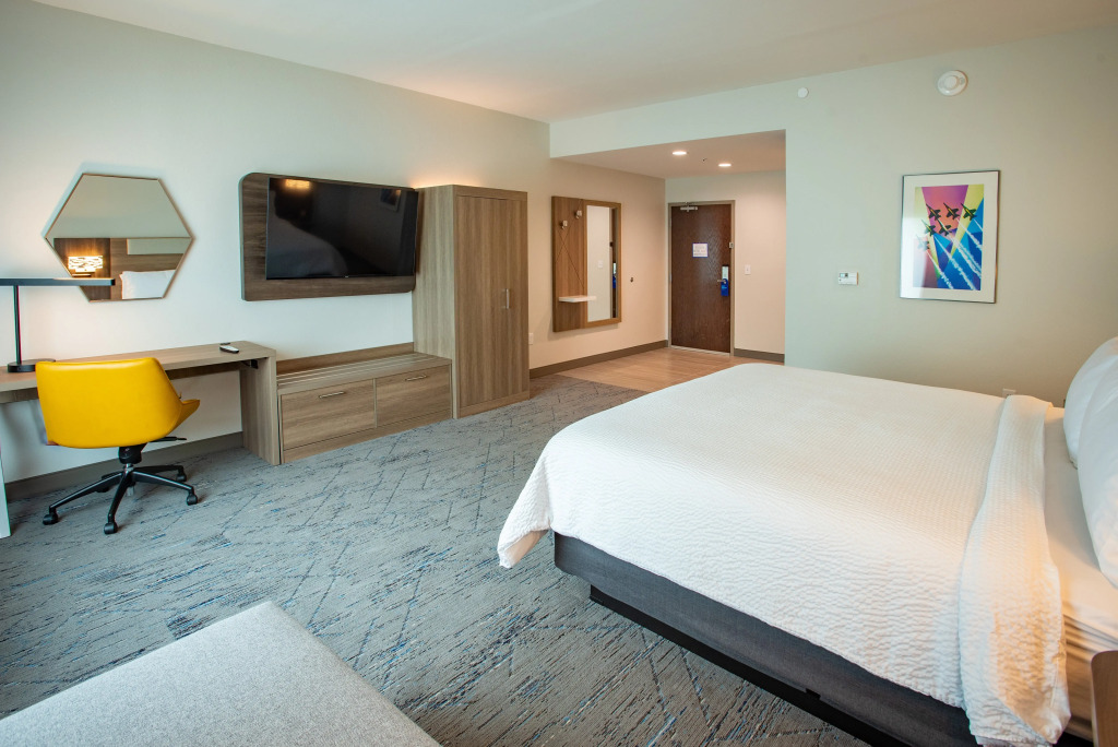 Holiday Inn Express & Suites Pensacola Airport Nor