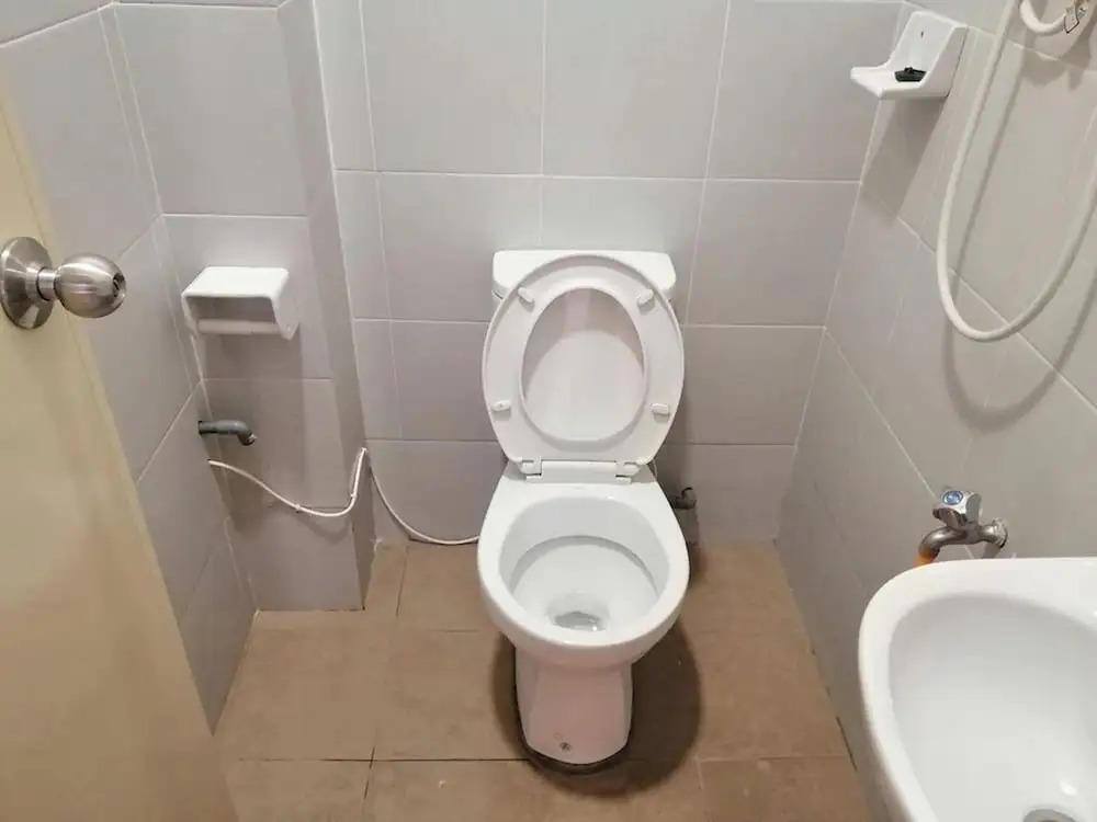 OYO 89985 Js Hotel