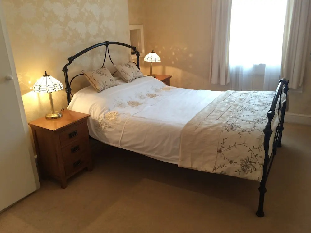 Avon Guesthouse