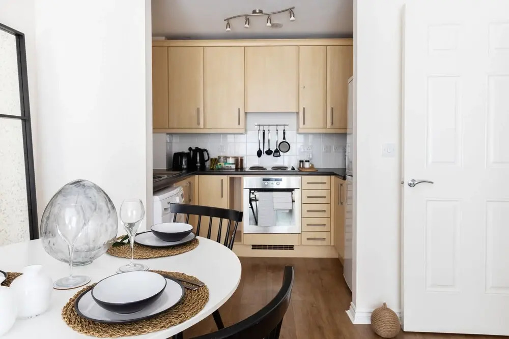 Nest Easy - Nine Elms