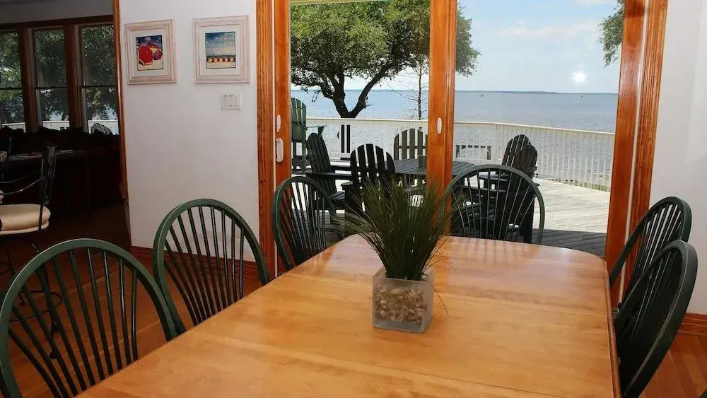 Sound Decision - 4 Br Home