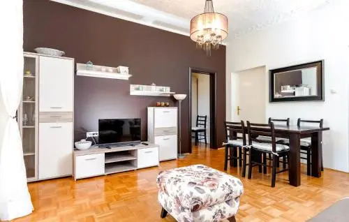 Apartment Yean