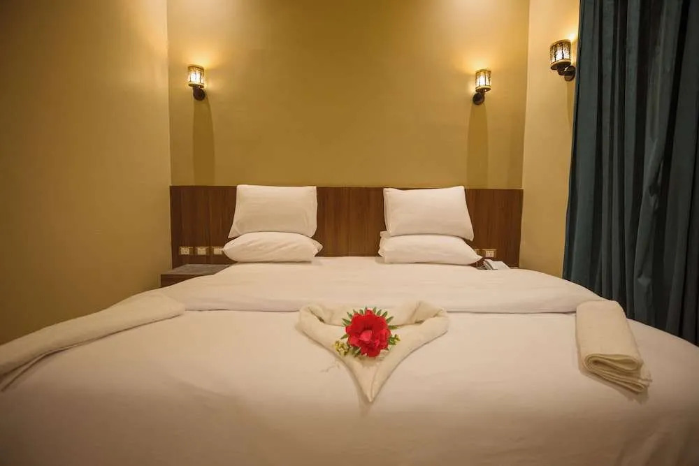 Sama hotel