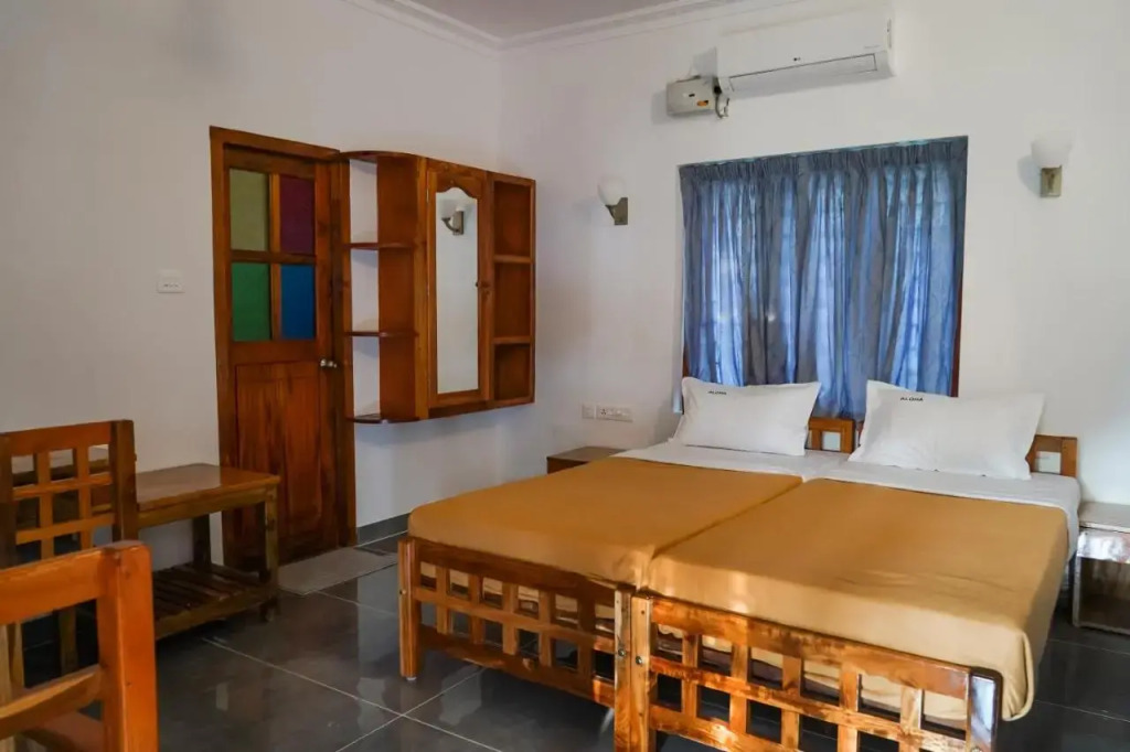 Shiva Gardens Homestay