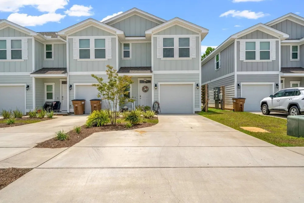 Pogo's Paradise Townhome