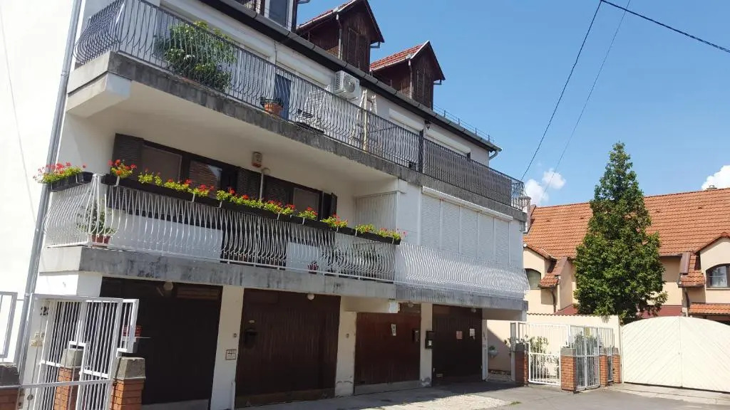 Hortenzia Apartment