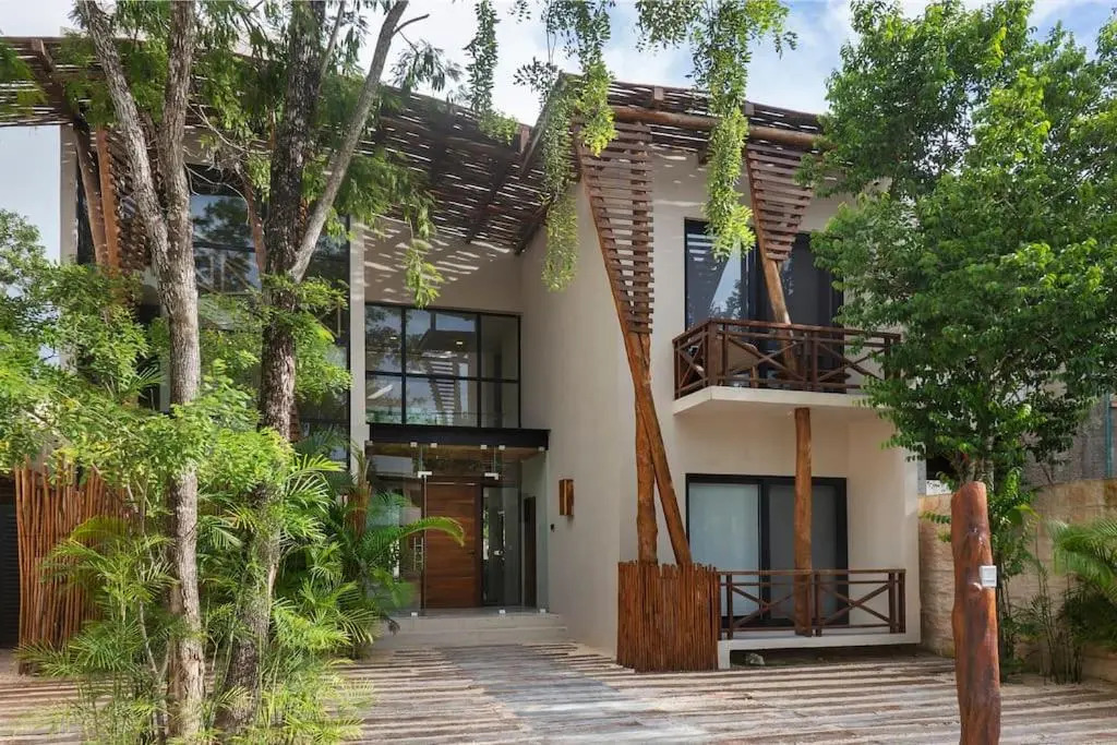 VILLA KINICH: Best Villa in Aldea Zama with Chef and Spa 4BR 11PPL