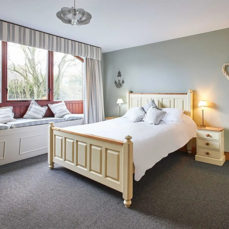Host Stay The Coach House