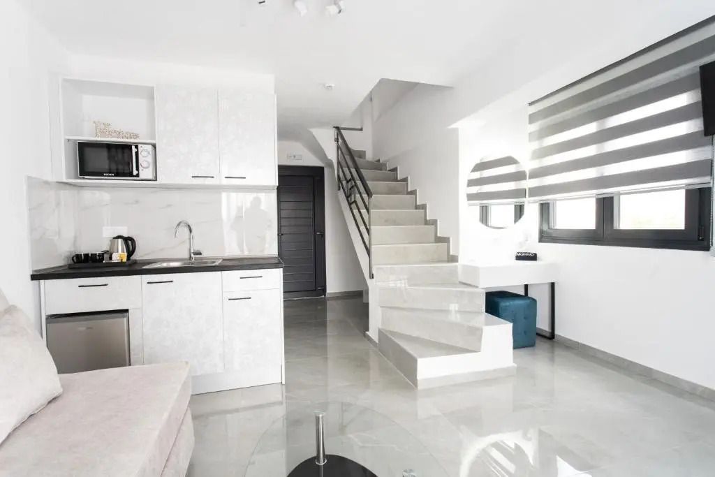 Aeonian Luxury Suites Asprovalta, Adults Only & Kids 12 Plus