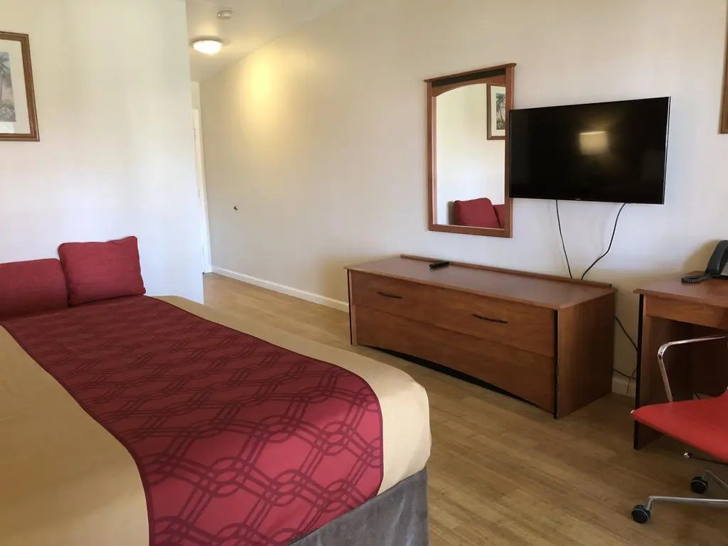 Garden Inn & Suites Oakland Airport