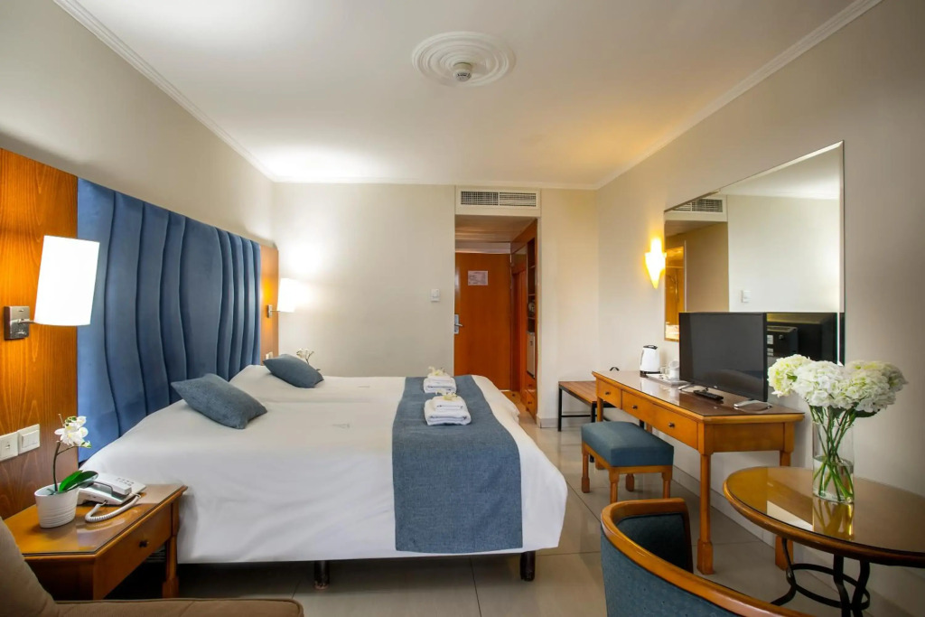 Tsokkos Anastasia Beach Hotel