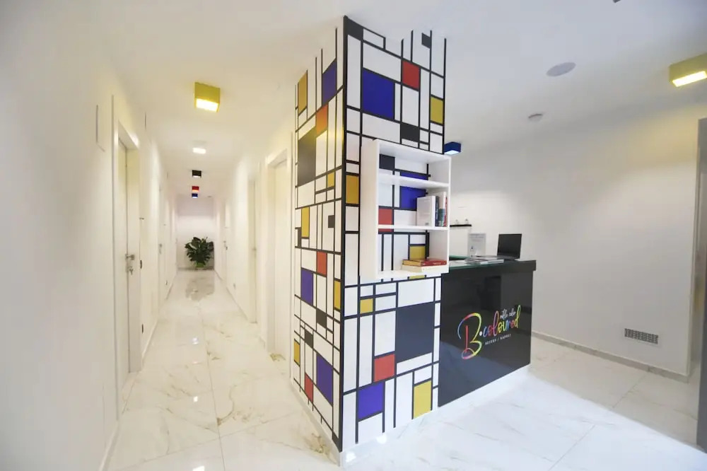 Be Coloured - Boutique Art Rooms in Naples