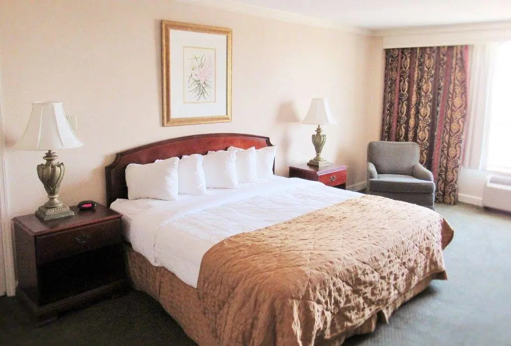 Clarion Hotel Downtown