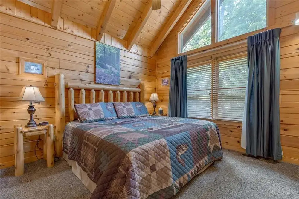 Moonshine Run - One Bedroom Cabin