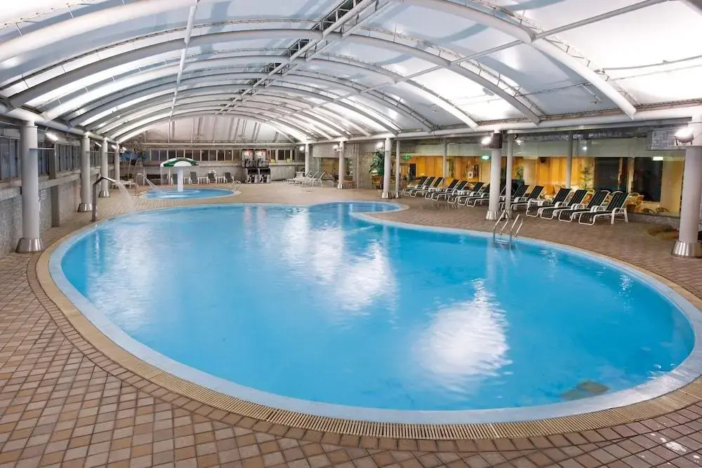Chuto Plaza Hotel