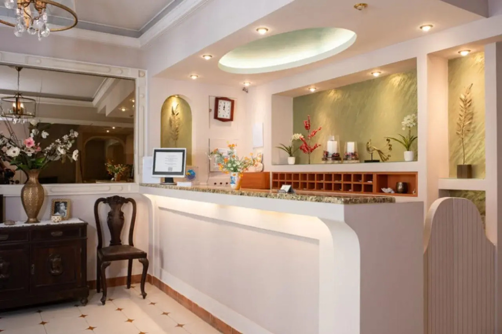 Hotel Sirena Beach