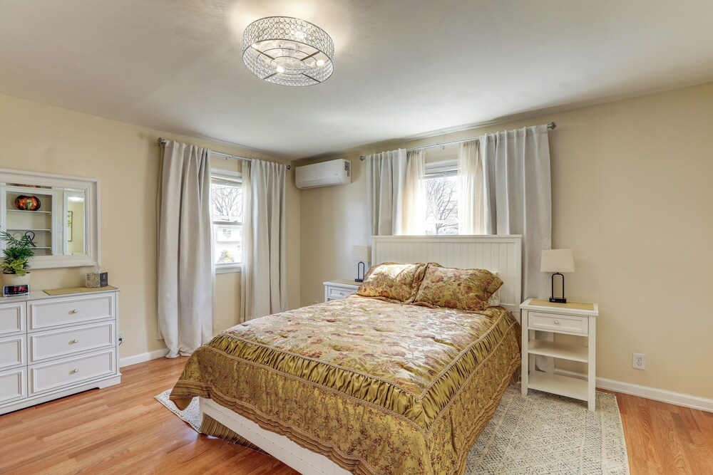 1 Mi to NYC Train & Arts District: Rahway Escape