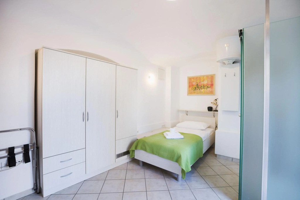 Tiny central studio apartment Nika Ljubljana