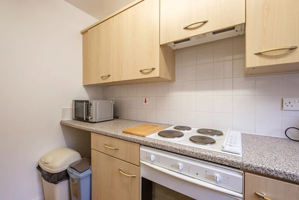Station Apartment