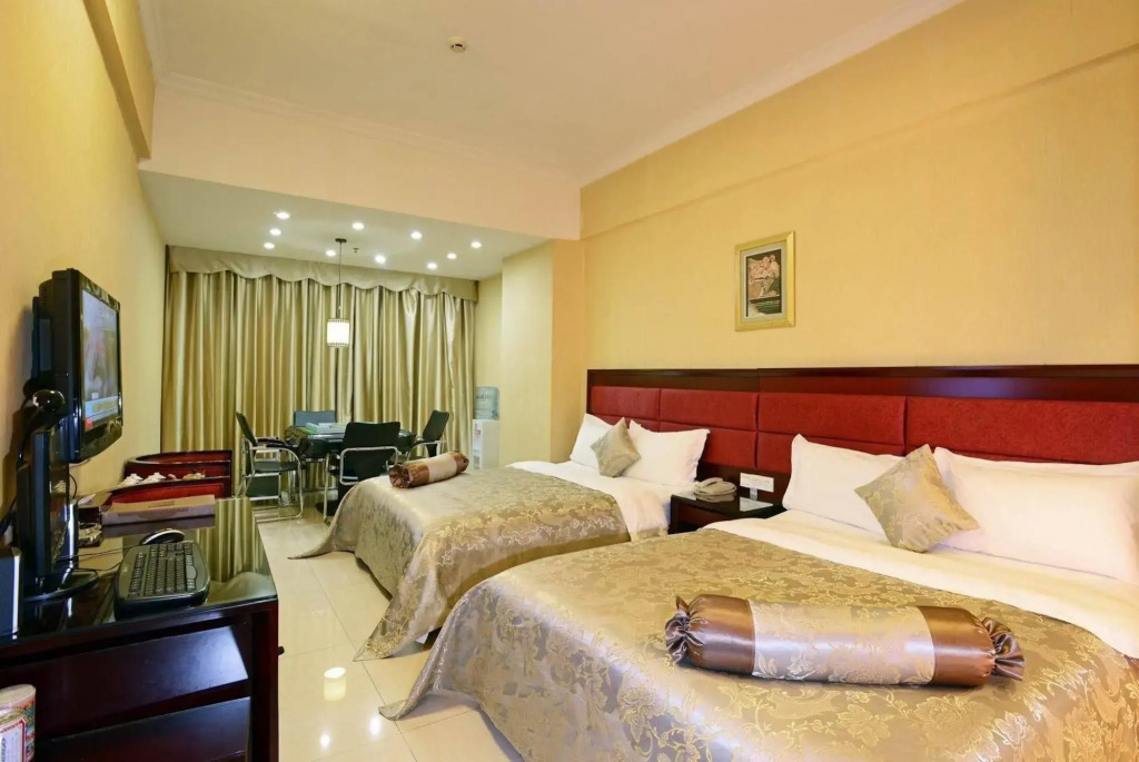 Hejing Hotel