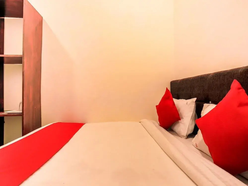 Hotel Victoria by OYO Rooms
