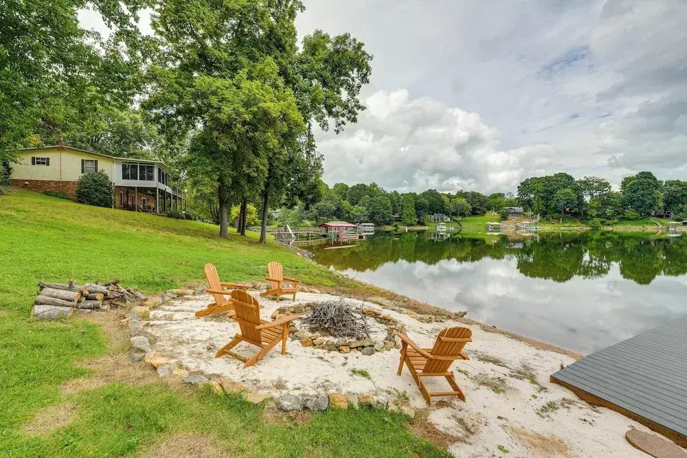Lakefront Sherrills Ford Haven w/ Boat Dock!