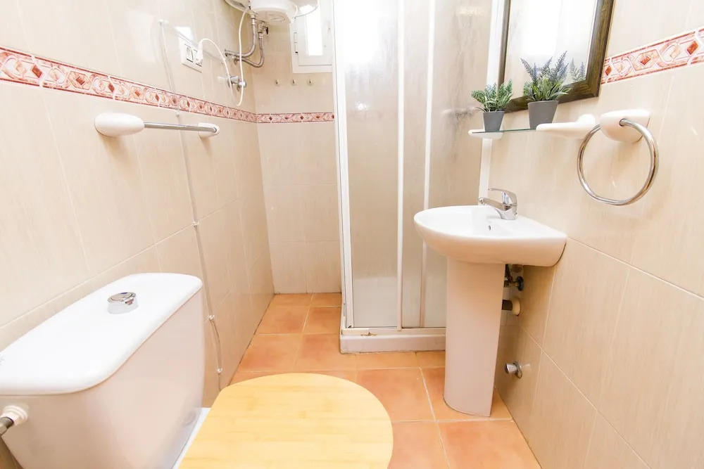 Cosy 1 bedroom Pepote