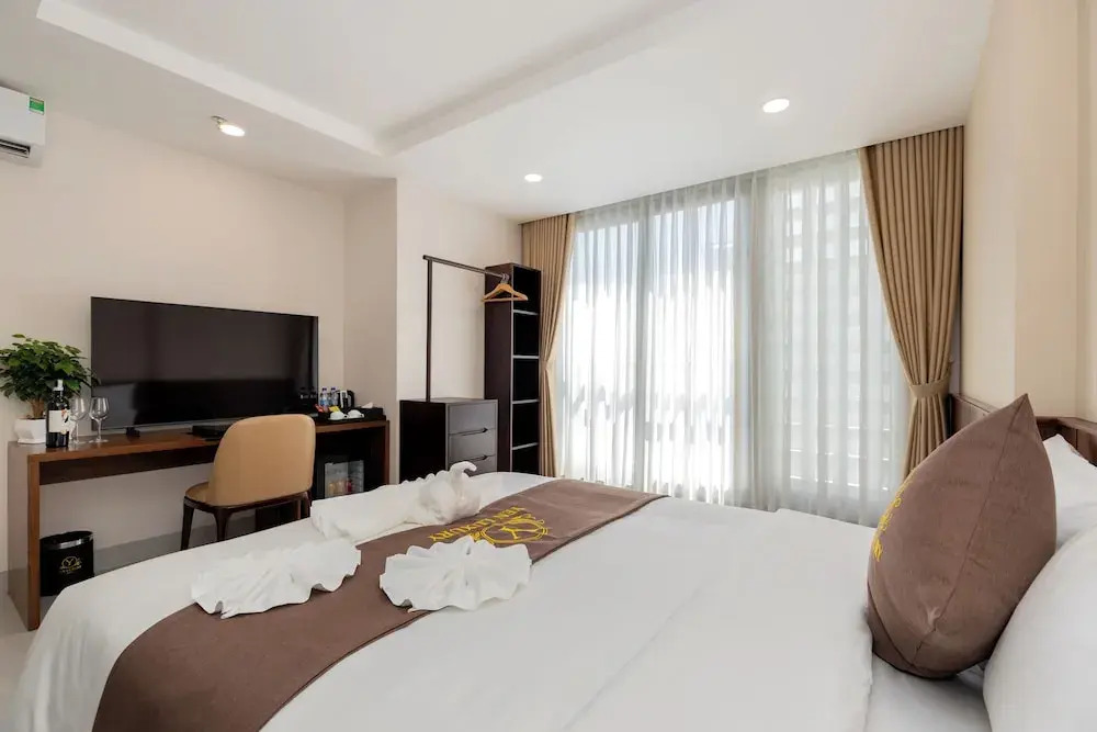 Yen Luxury Hotel