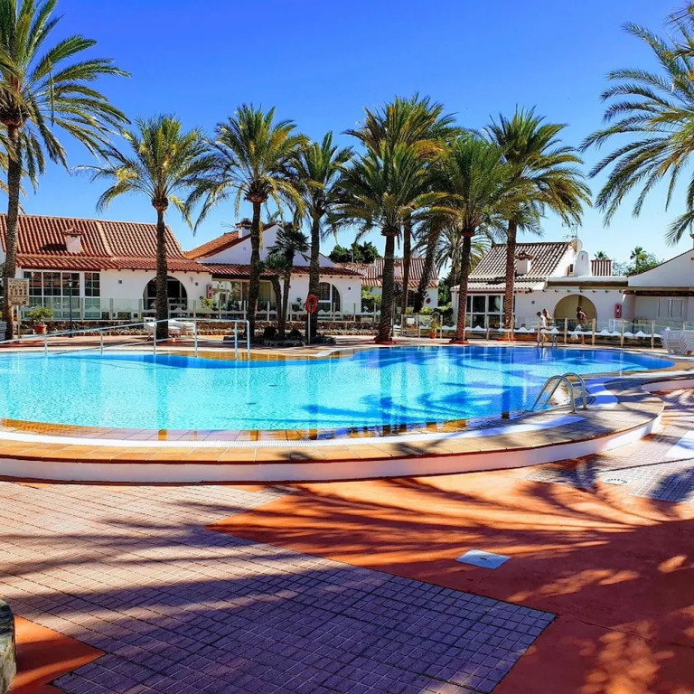 Bungalow With one Bedroom in Maspalomas, With Pool Access, Enclosed Garden and Wifi