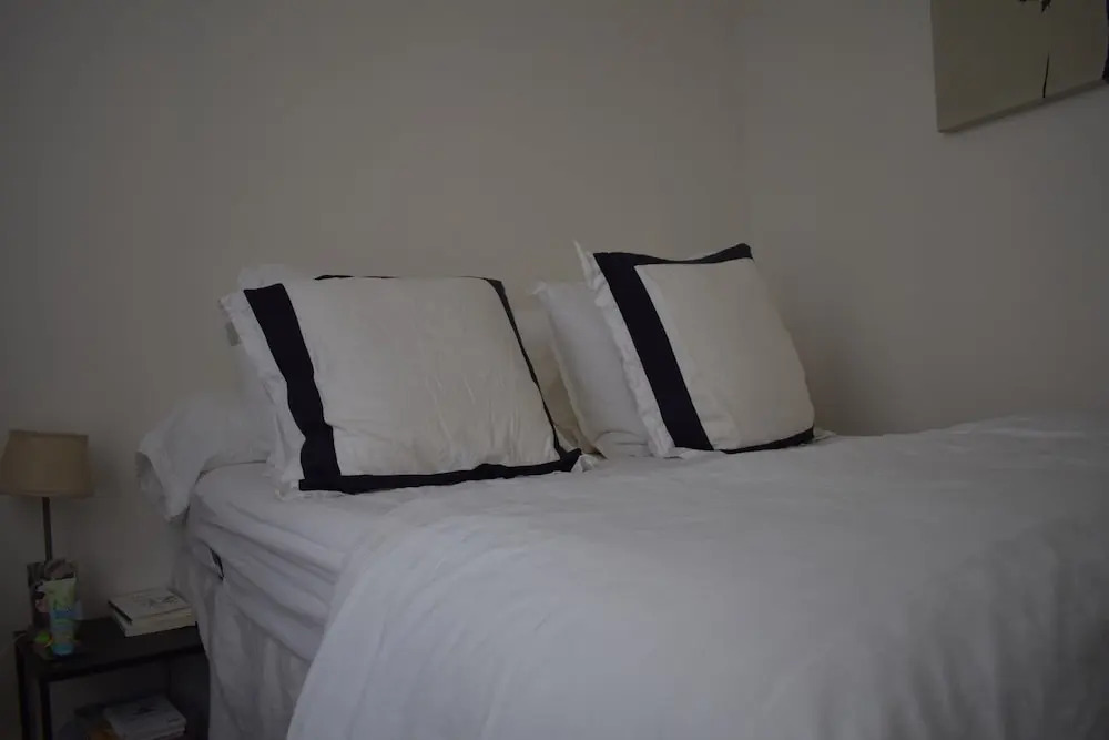 1 Bedroom in Bonne Nouvelle