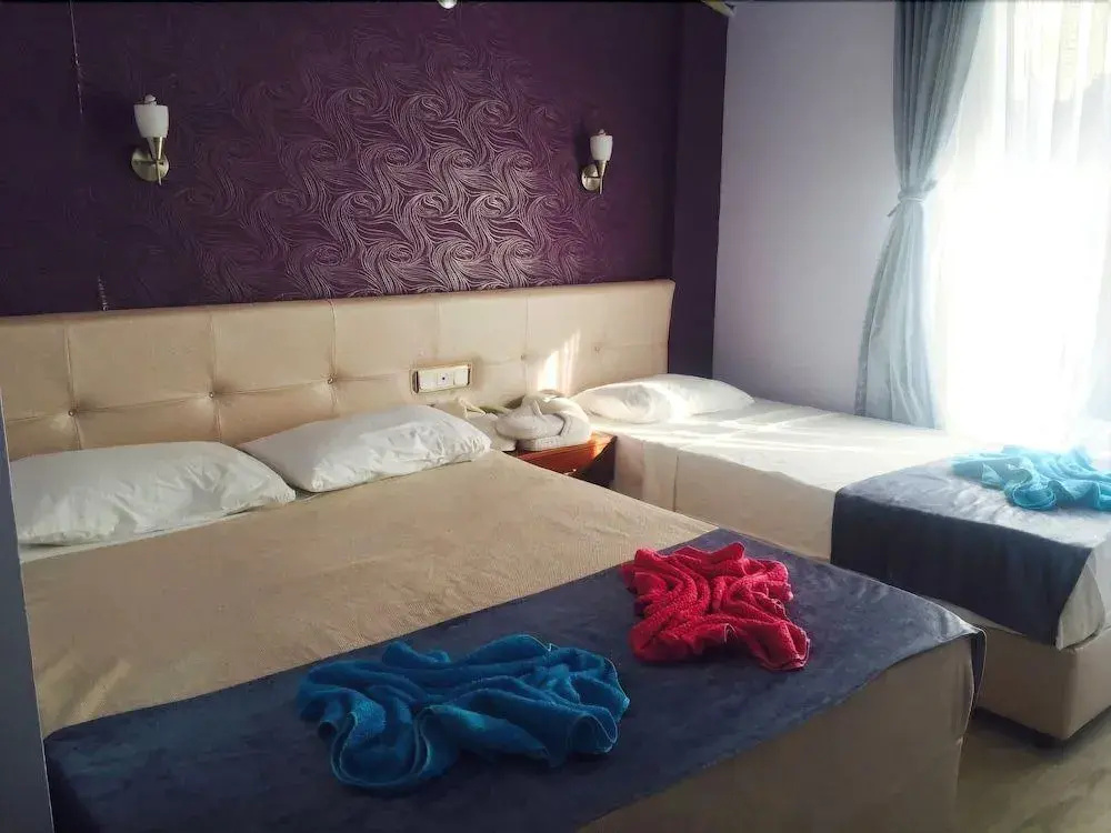 Twenty One Hotel