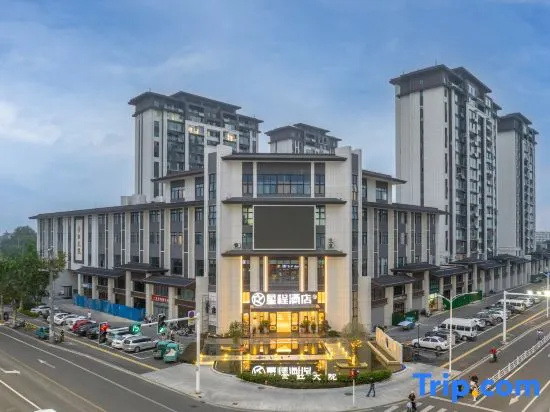 Starway Hotel