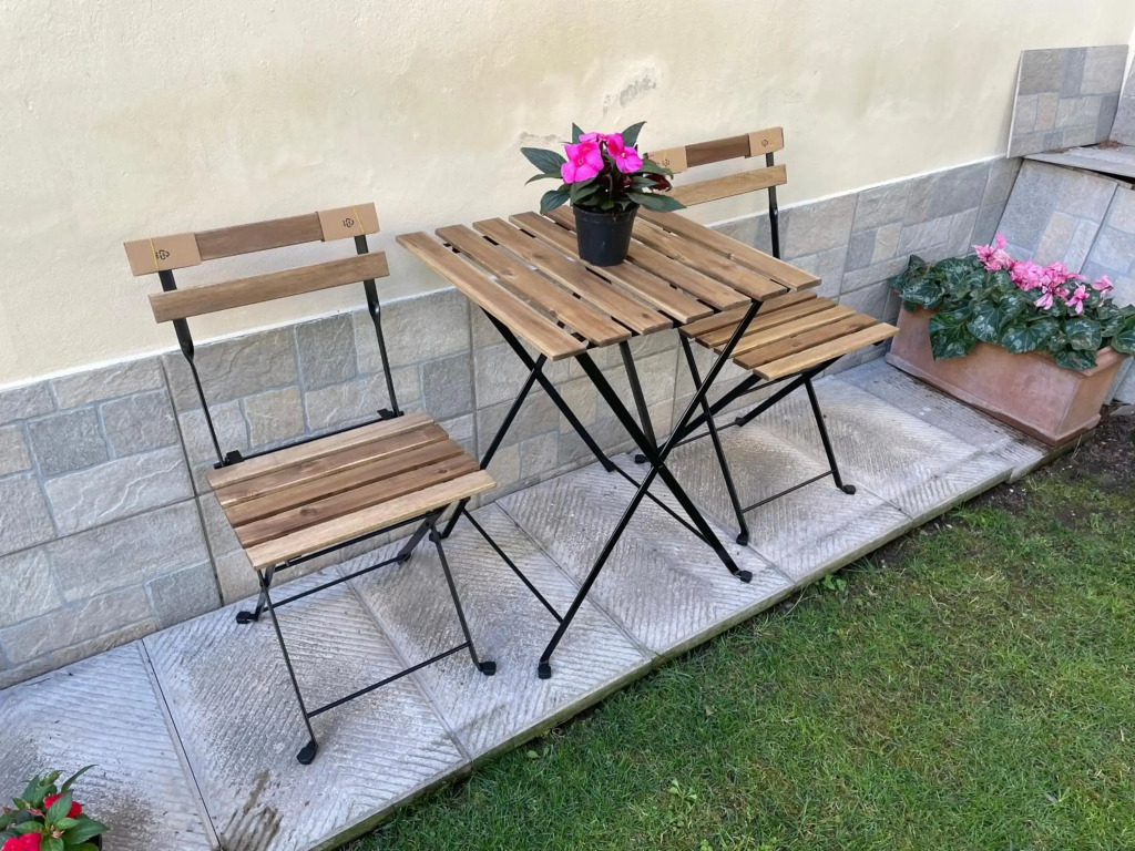 Tuscany style apt free parking 15 min from city center
