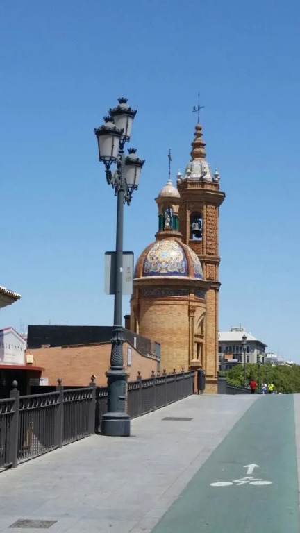 Studio in Sevilla, With Wonderful City View, Balcony and Wifi - 97 km