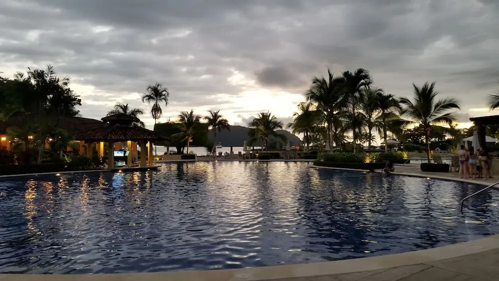 Bella Vista Luxury Condo at Los Suenos Resort