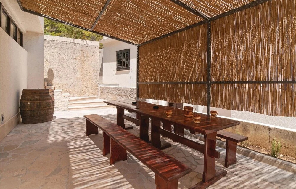 Awesome Home in Omis With Wifi and 6 Bedrooms