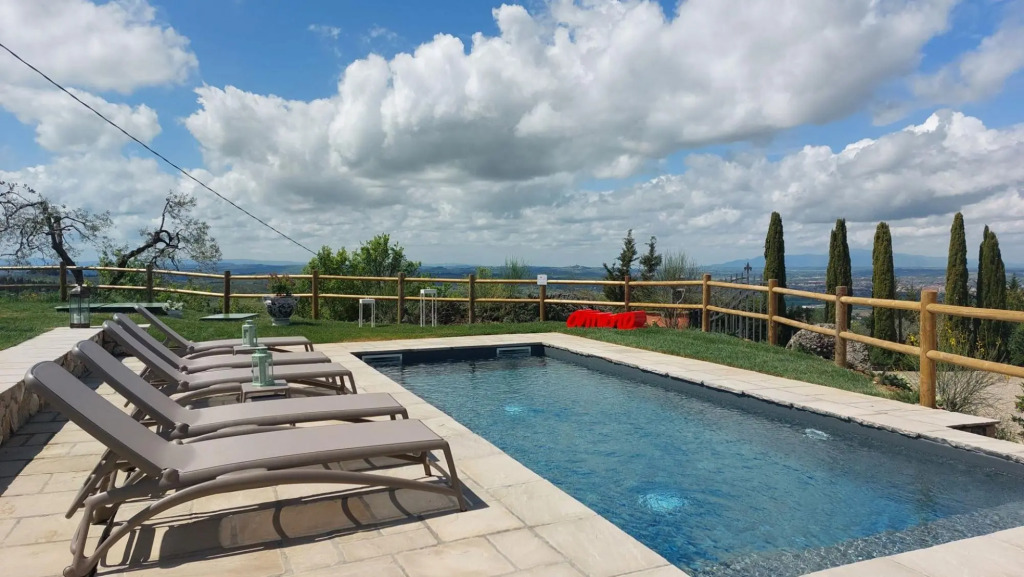 Villa With Pool in Splendid Panoramic Location Just 20 Minutes From Florence-sotto Colle - Villa