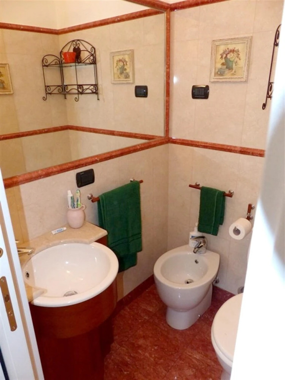 House With 2 Bedrooms in Spoleto, With Wonderful City View, Pool Acces