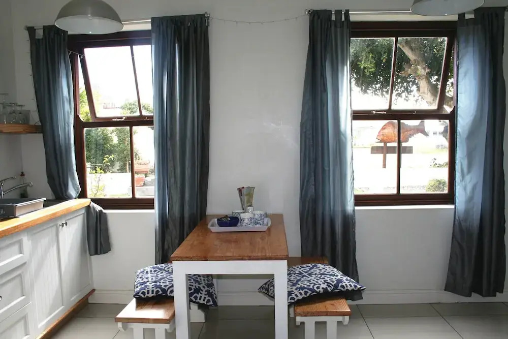 Palm and Pebbles self catering cottages Paternoster